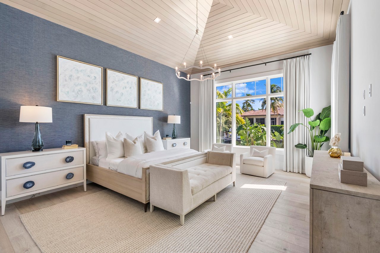 Designer Furnished Waterfront Retreat