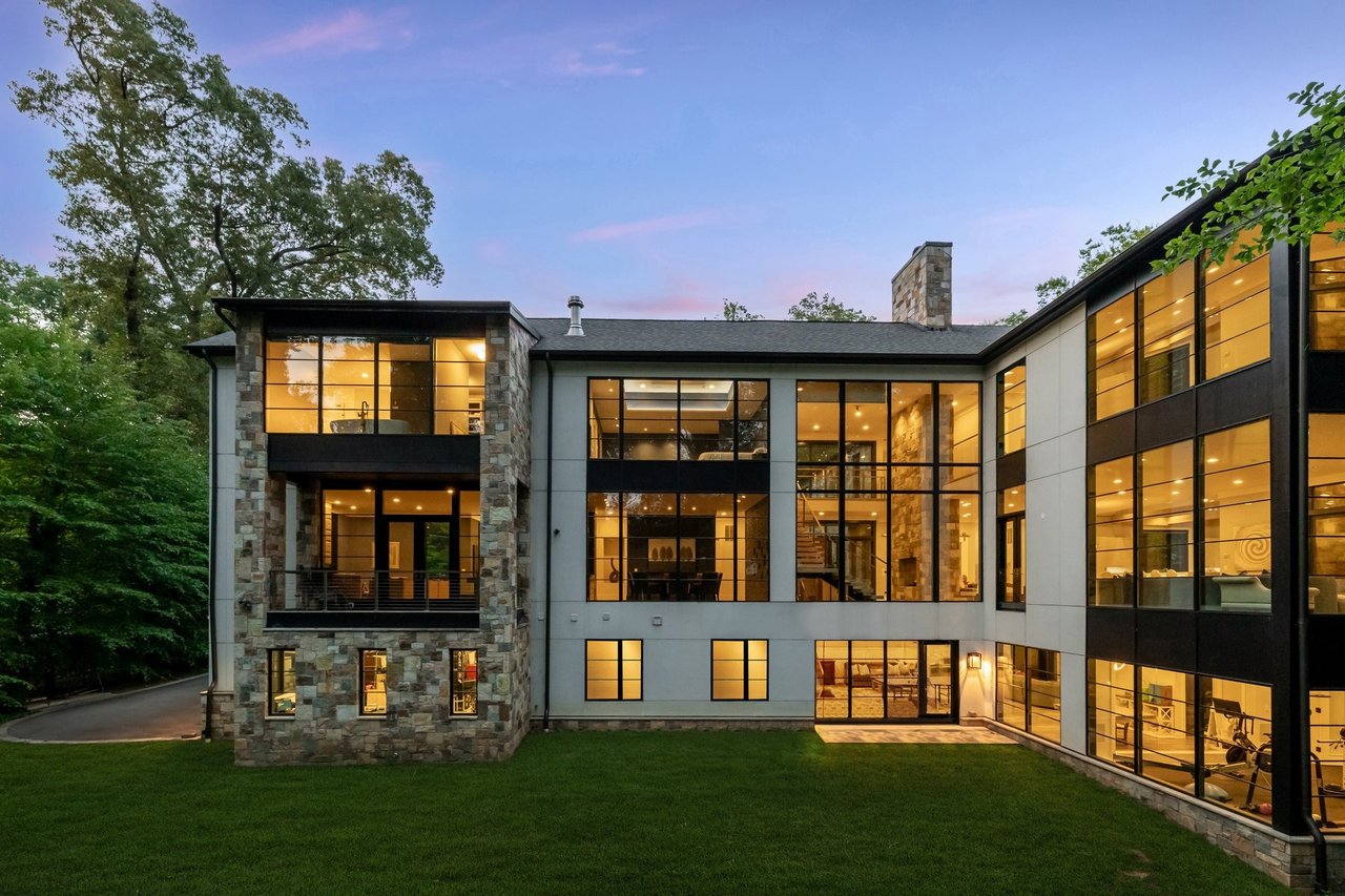 3 Bay Tree Ln