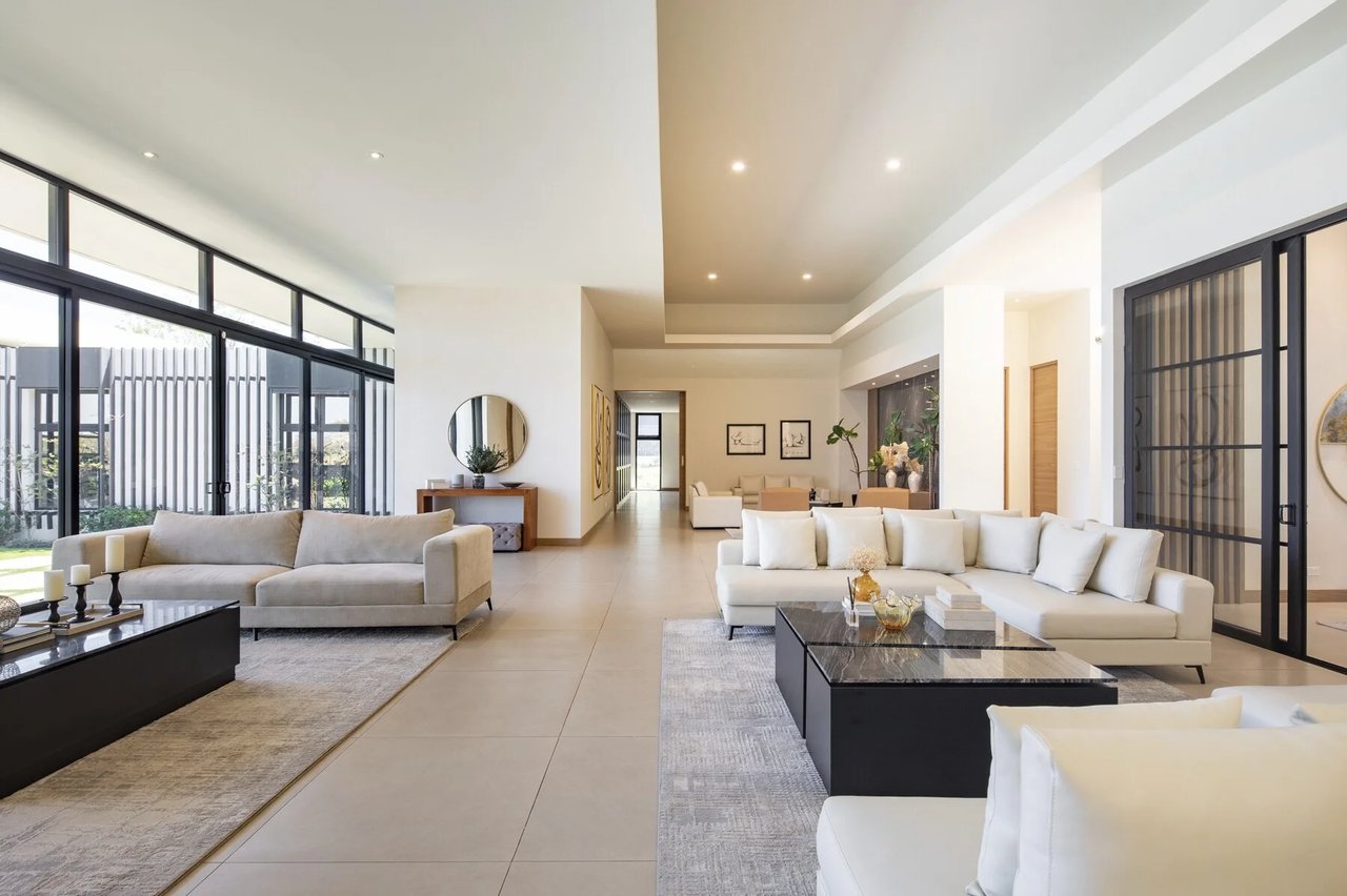 Contemporary Luxury Garden Estate, Heredia