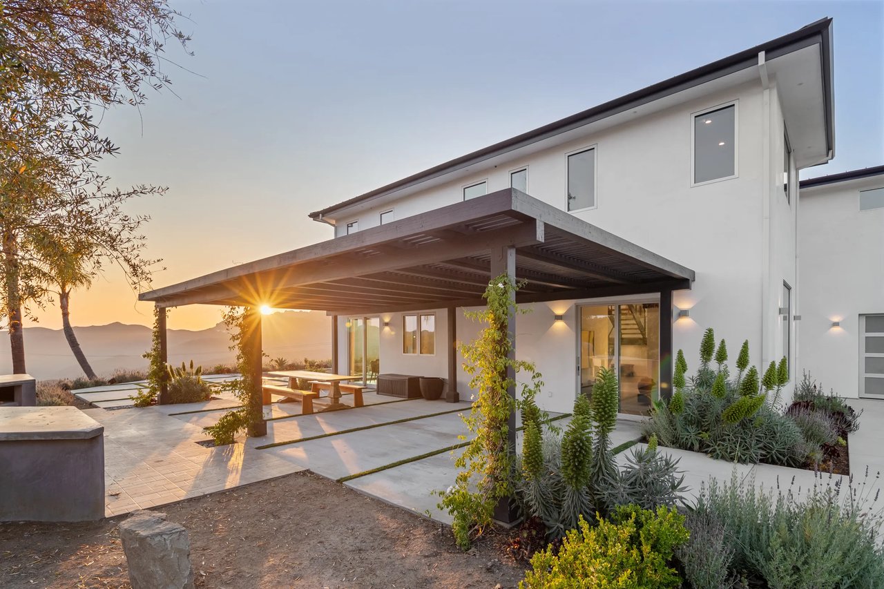 Casa Celeste by Oraklus