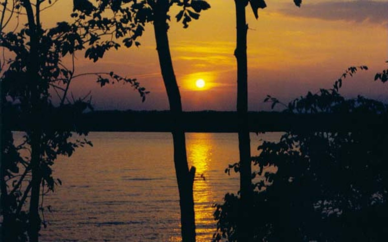 The Short, Dynamic History Of Smith Mountain Lake