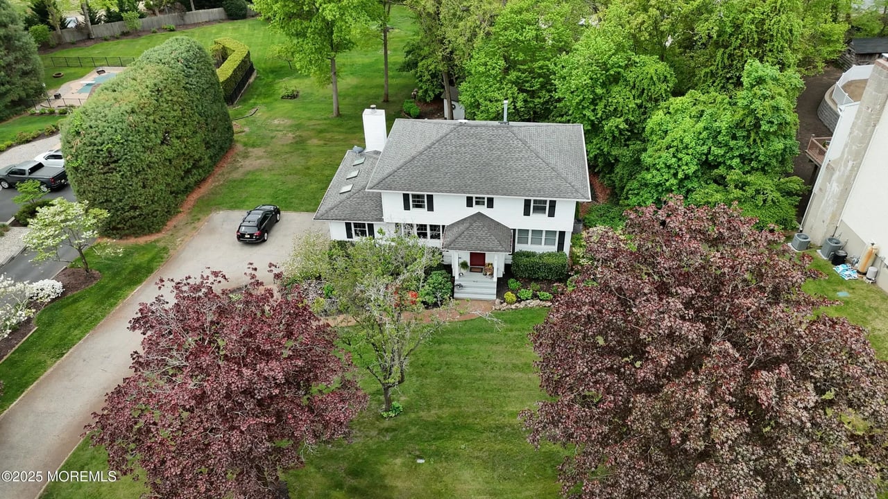 3245 Rambling Hill Court