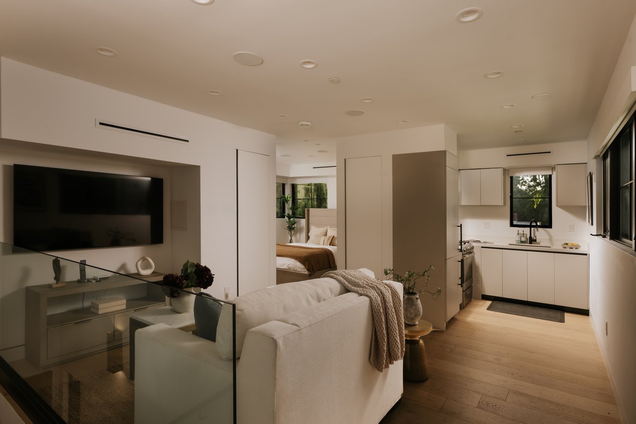 Newer Construction Private Listing 