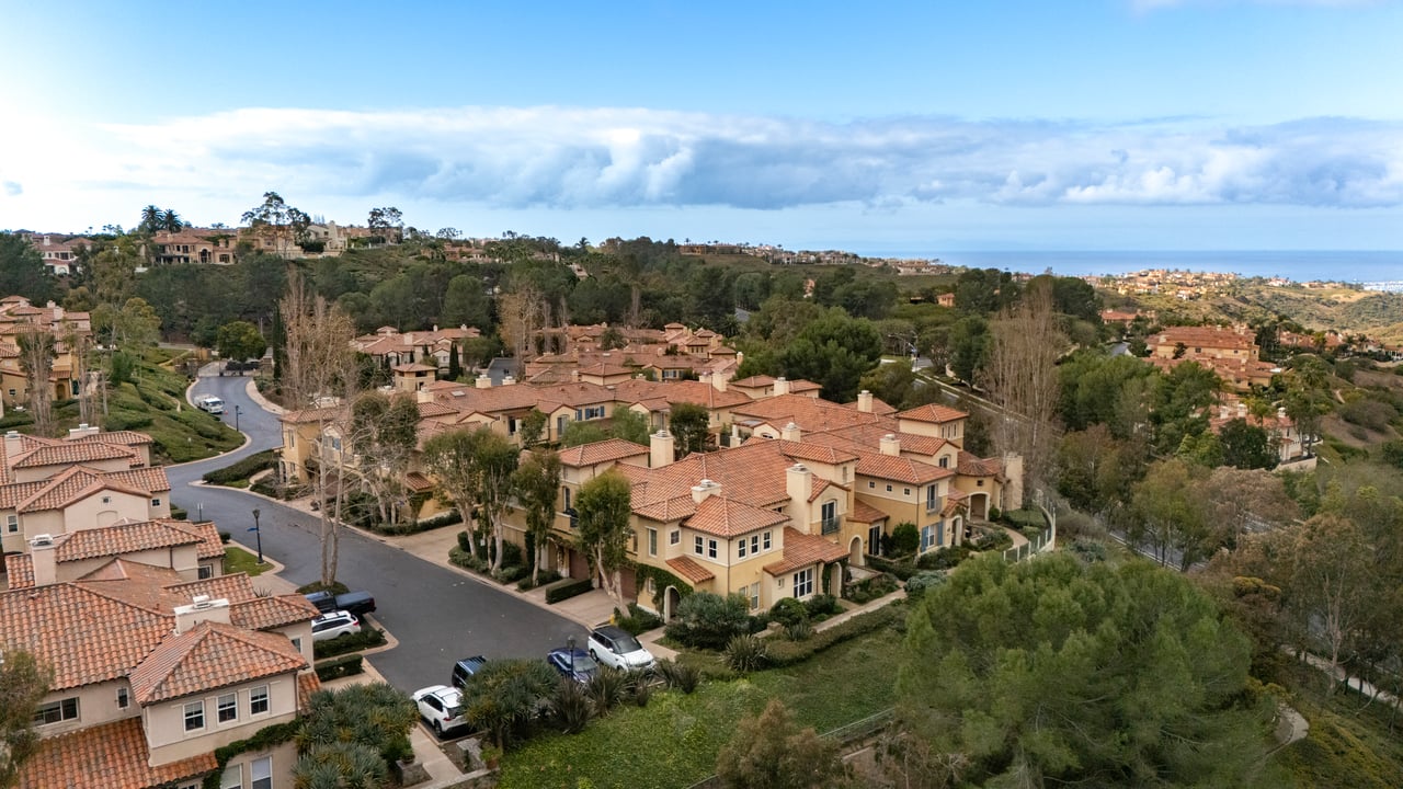 3 Savona Court