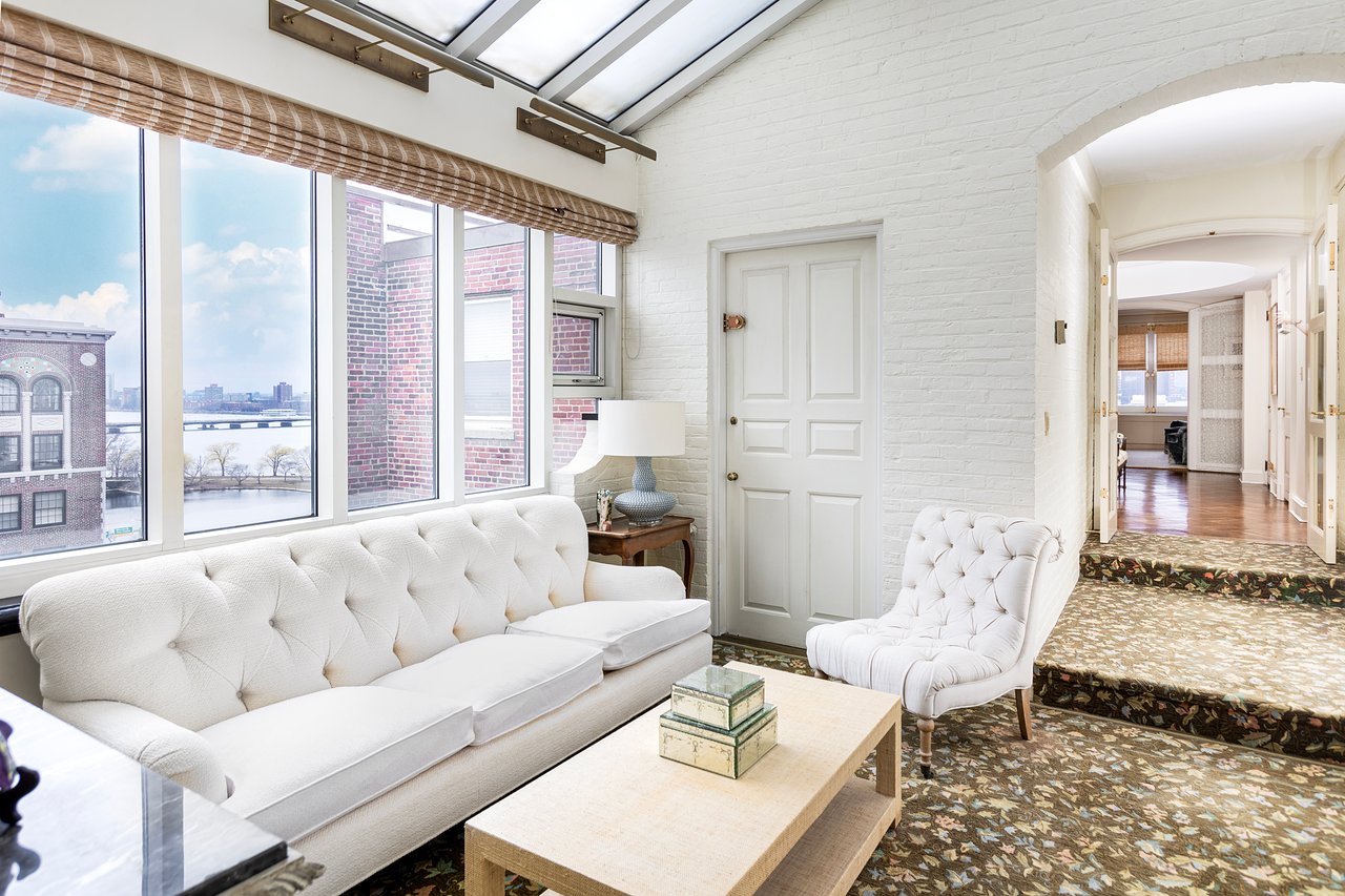 274 Beacon Street #9R