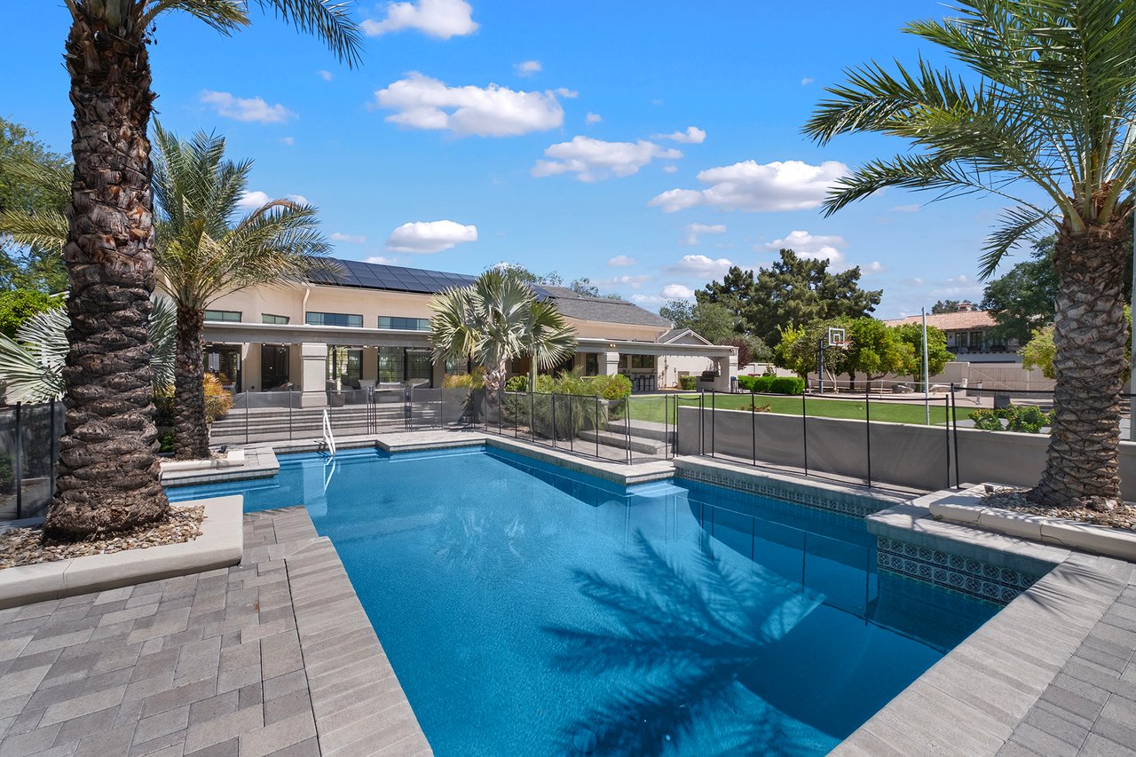 7281 E ROYAL PALM Road