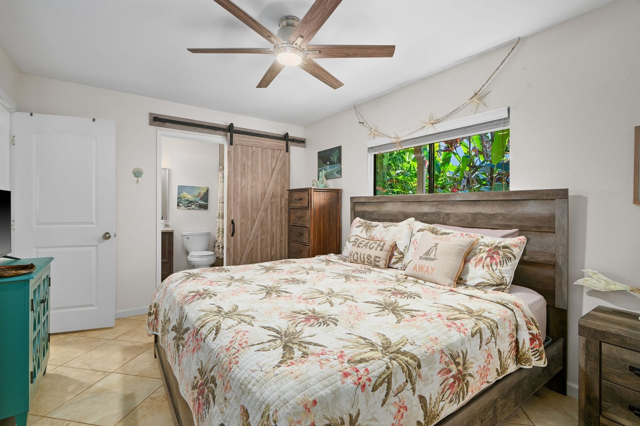 1786 AWAA PL, KAPAA, HI 96746