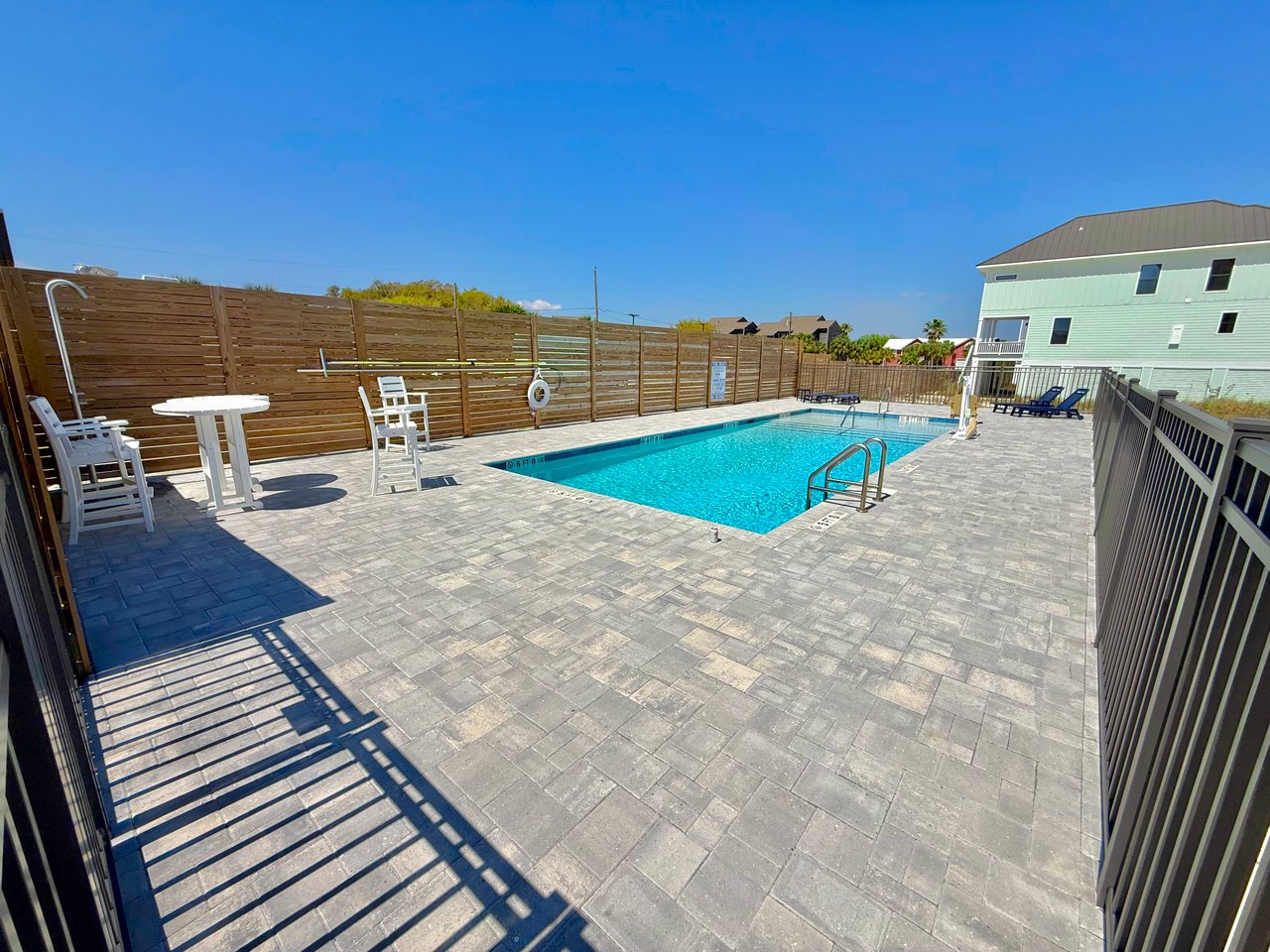 PERDIDO KEY BEACH HOUSE 208 CLIPPER DR 