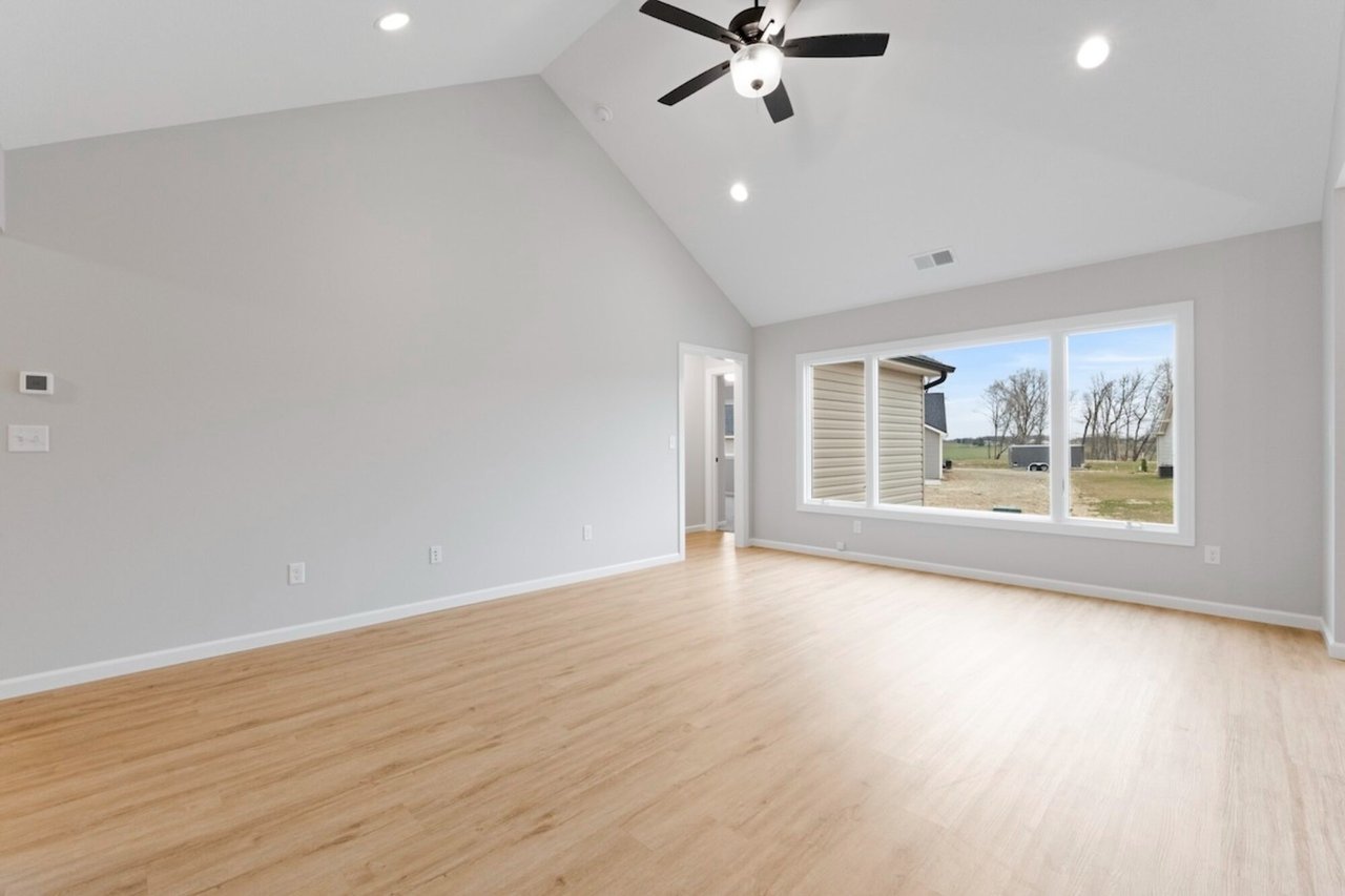 111 Sunset Dr