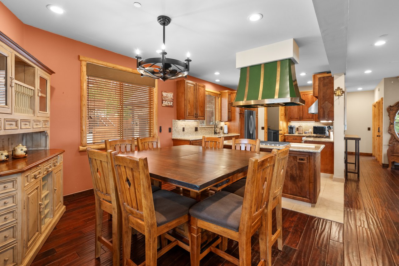42539 Bear Loop N