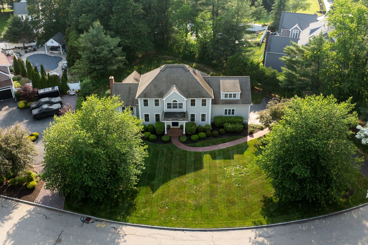 24 Village Lane