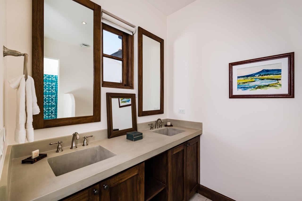Casa Acuarela | 17 Calle Cartagena: A Vibrant 4-Bedroom Retreat Steps from Playa Danta in the Heart of Las Catalinas