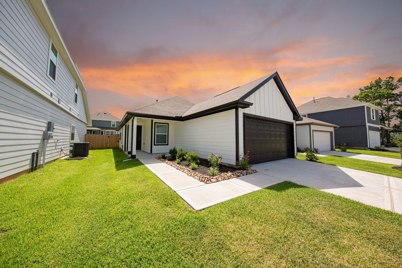 14112 Balcones Fault Ct