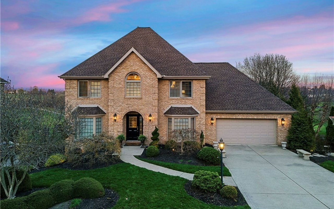 140 Hickory Heights Dr