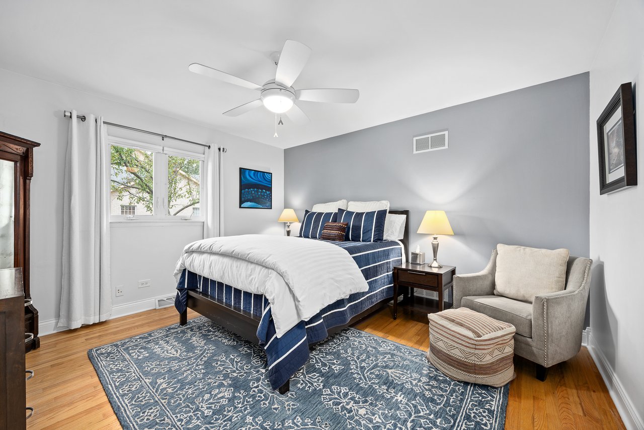 317 39th St, Downers Grove