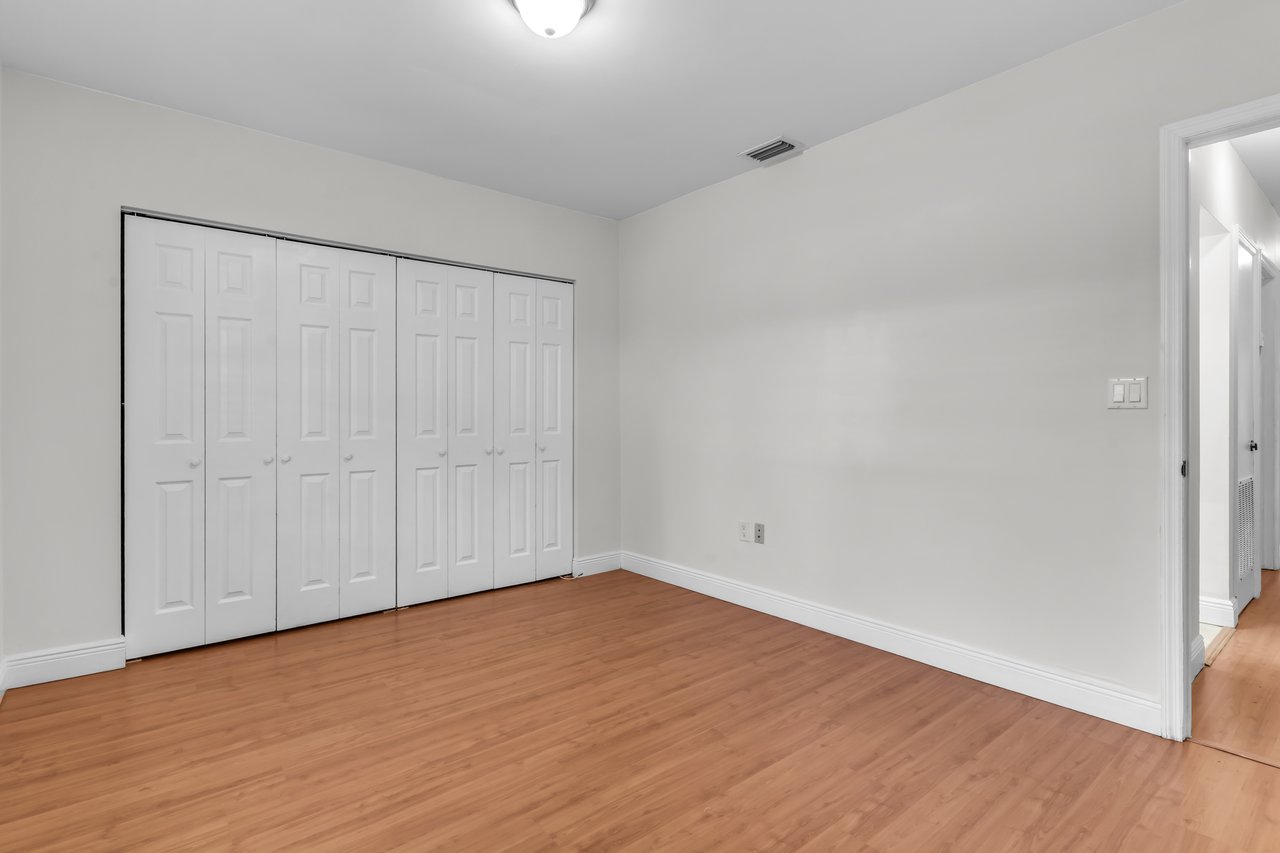 New Rental Opportunity in North Pinecrest