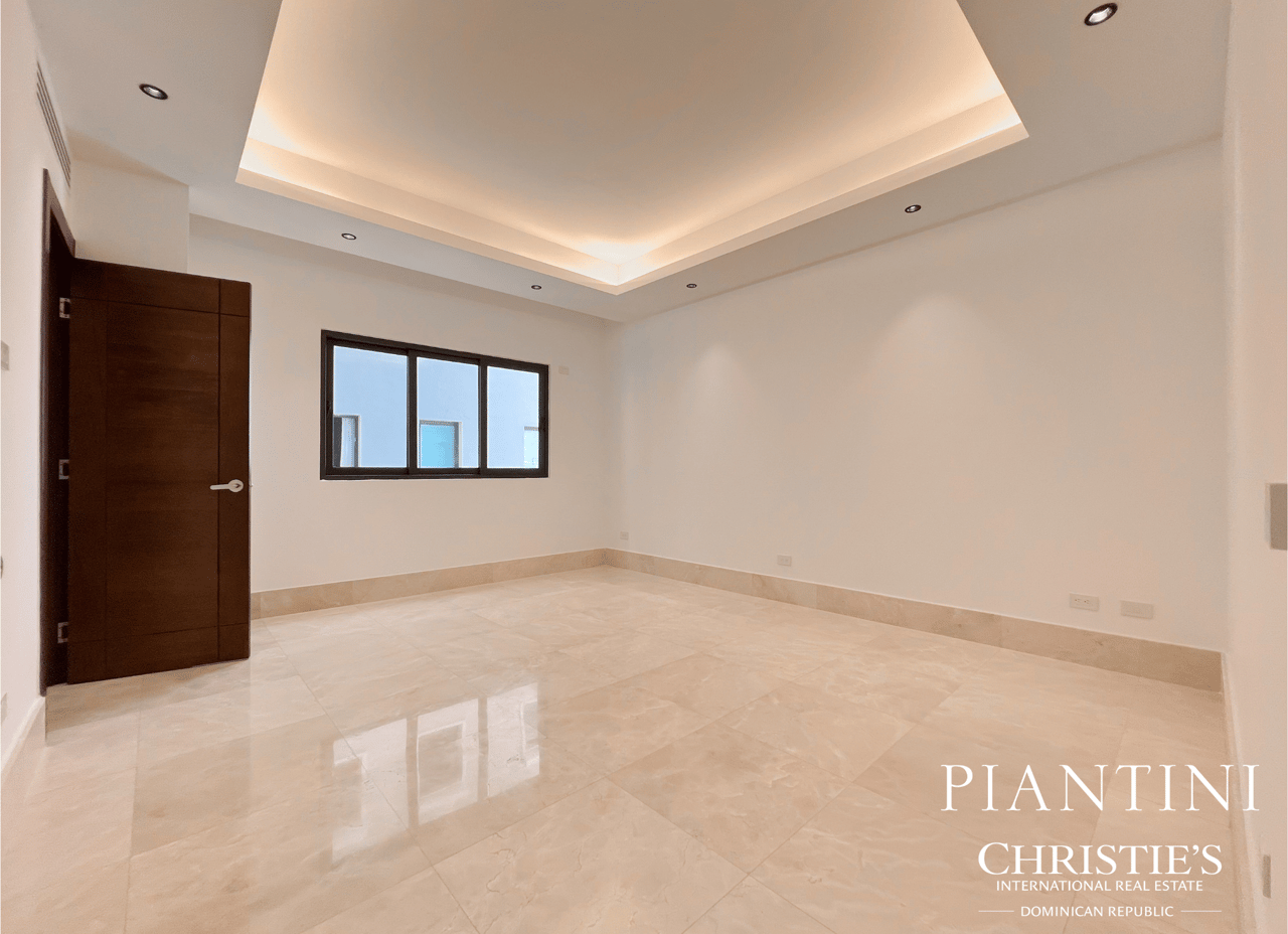 Modern Luxe, Santo Domingo