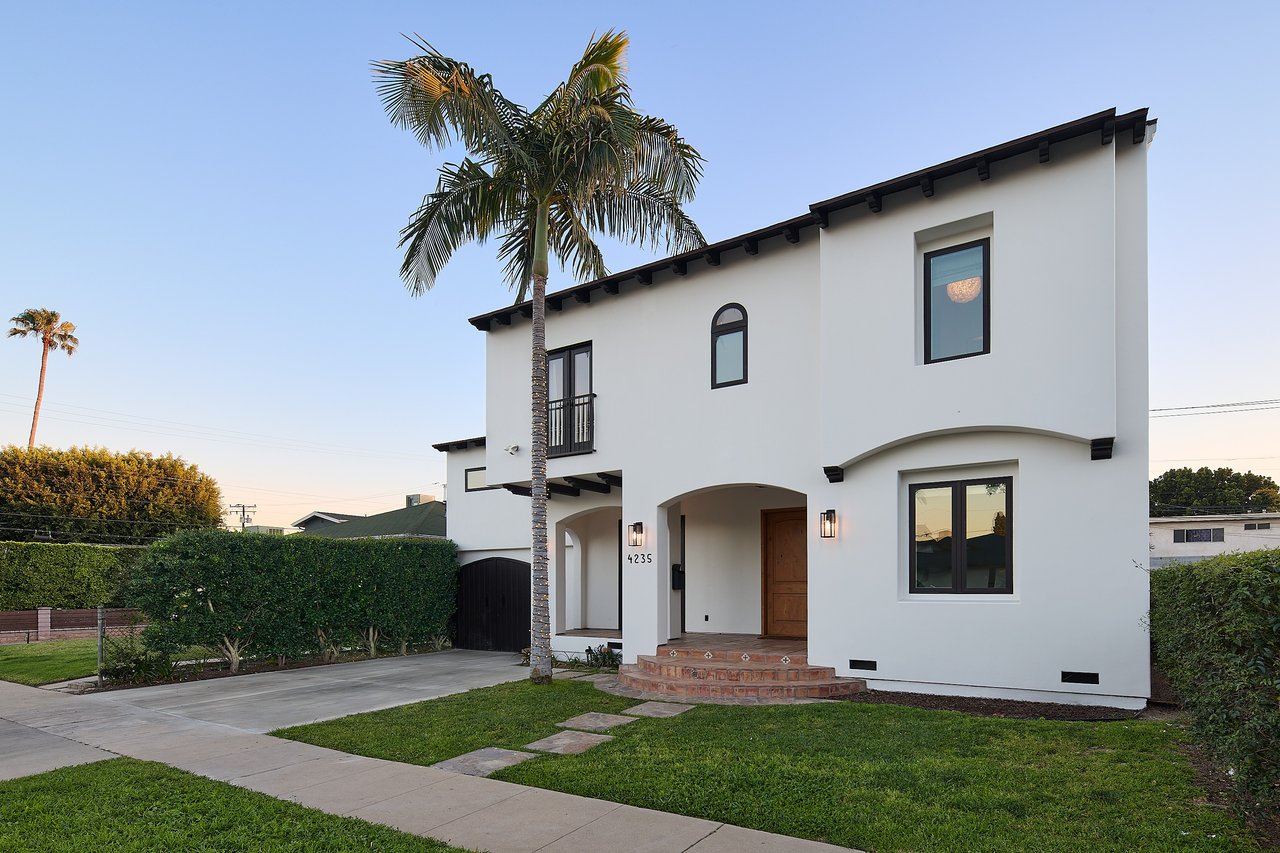 4235 Lafayette Place