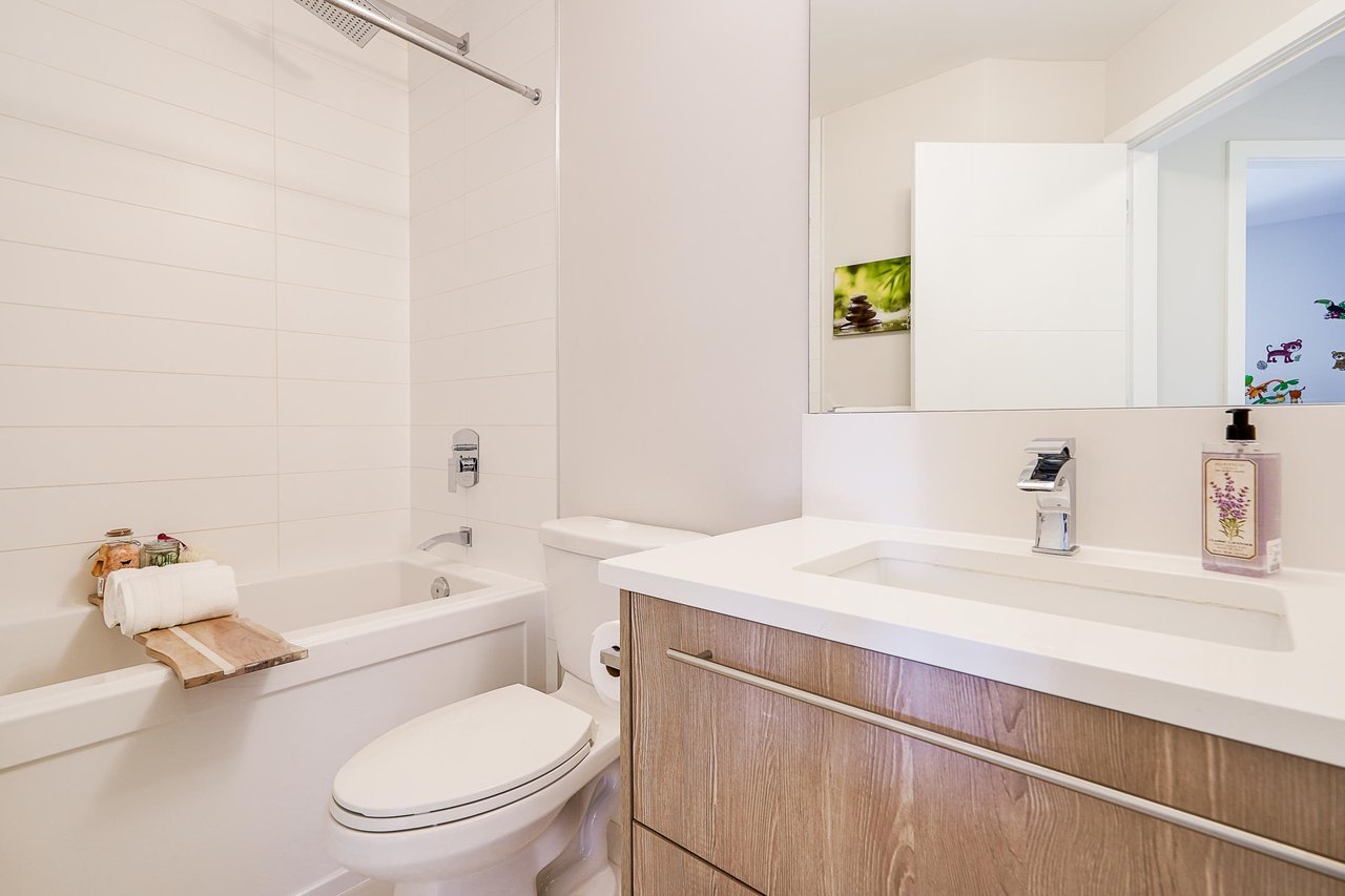 21-2138 Salisbury Ave