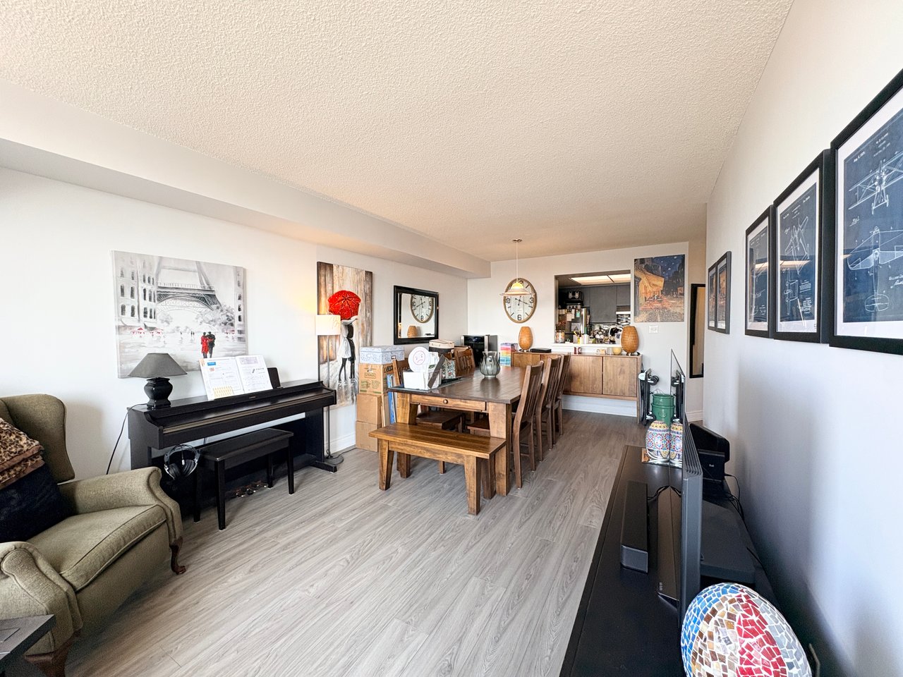 1001 Cedarglen Gate #522