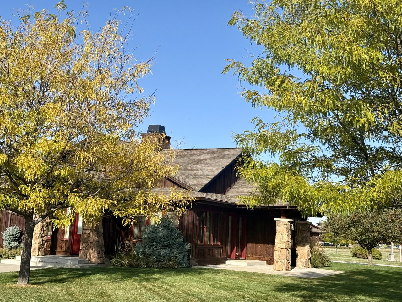 91 Clubhouse Dr
