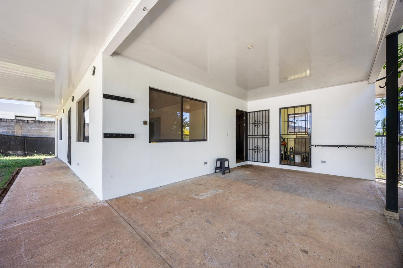 Coastal Tropical Walkable Home, Tamarindo, Guanacaste
