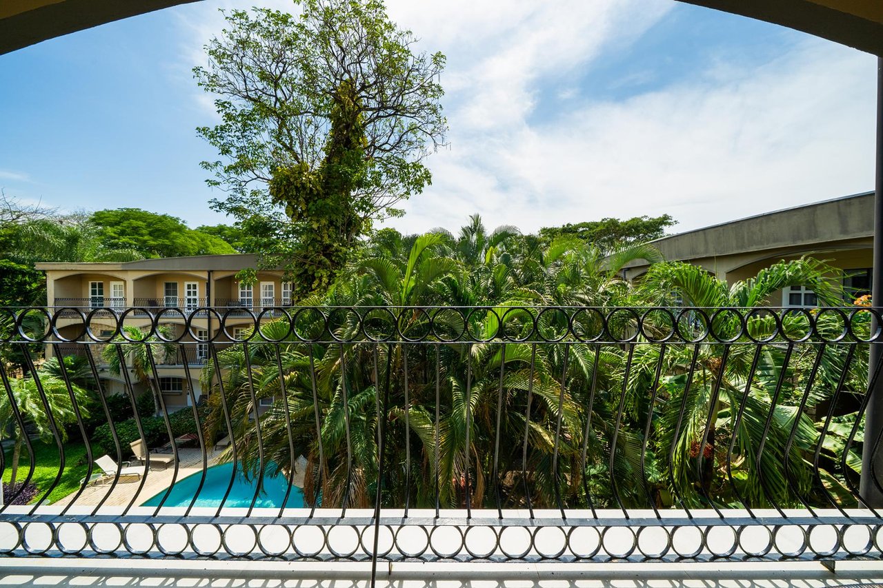 Villa Verde I #14 | Renovated 3-Bedroom Luxury Condo in the Heart of Tamarindo