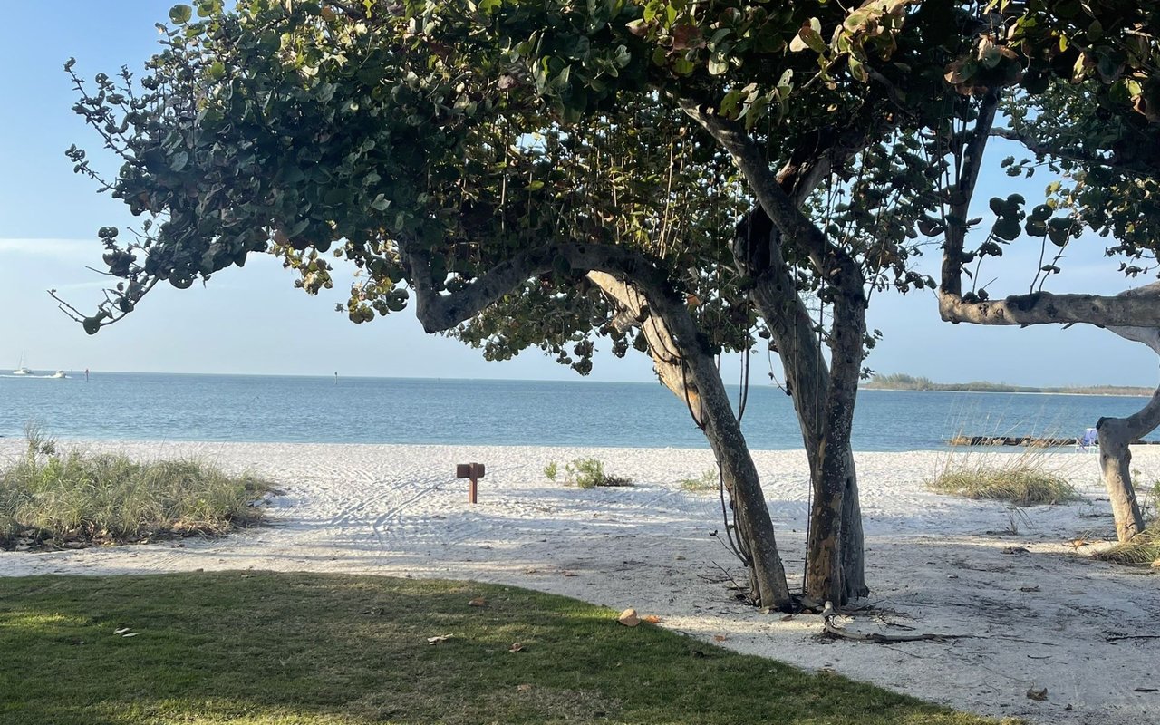 Hideaway Beach