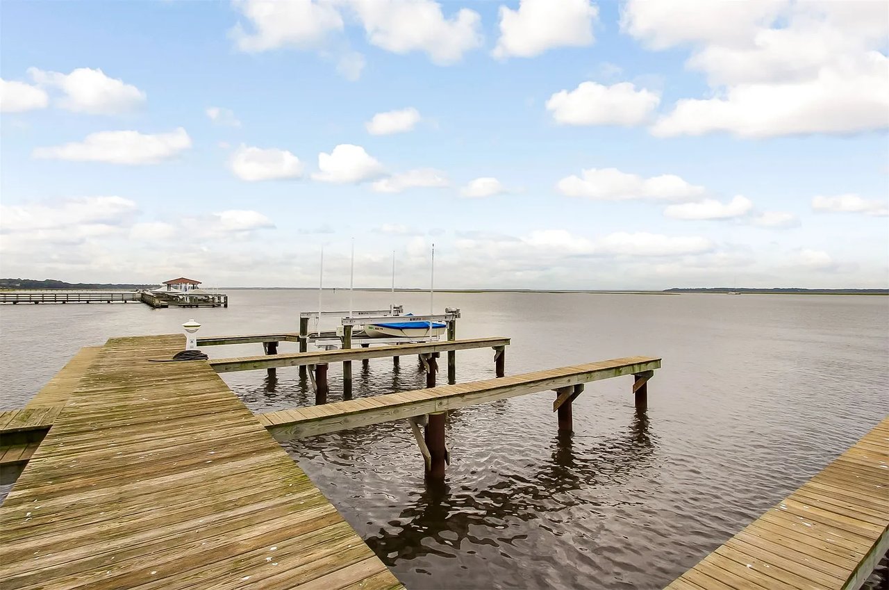 5065 First Coast Hwy #102D