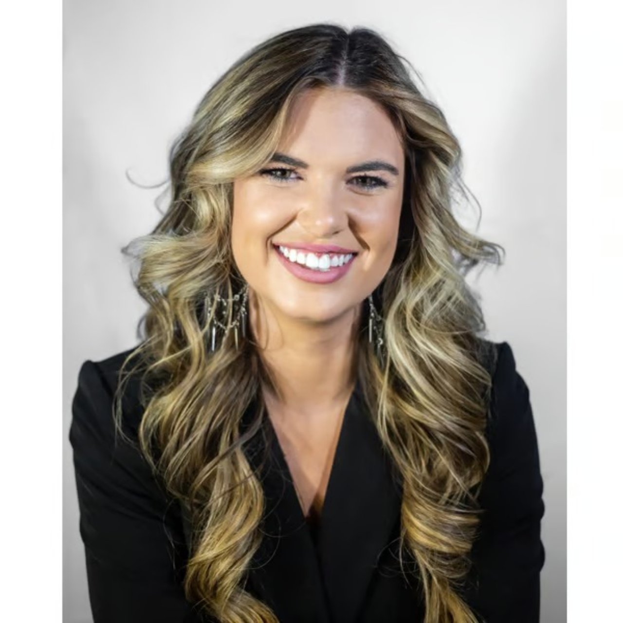 Hannah Carnes Ponte Vedra, FL Real Estate Agent Headshot