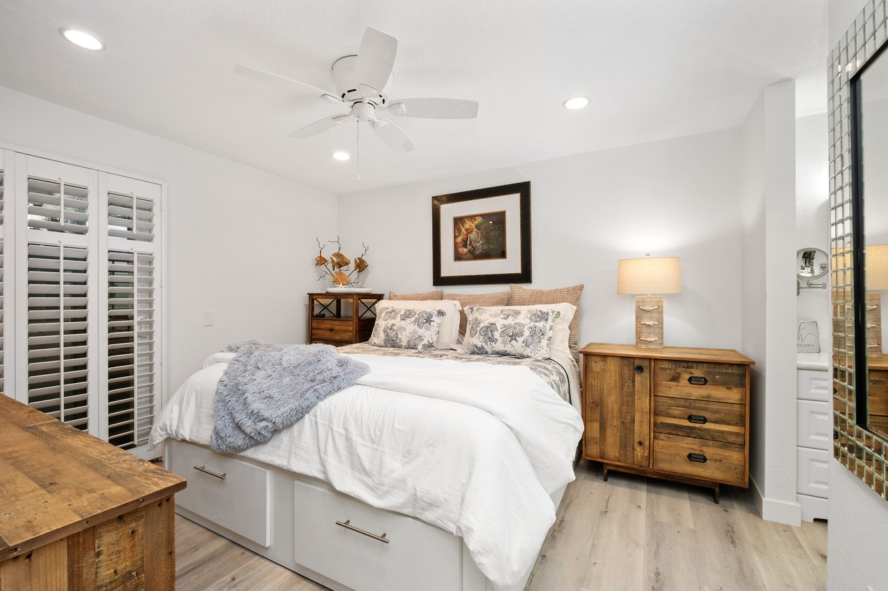 10 Corniche Drive D