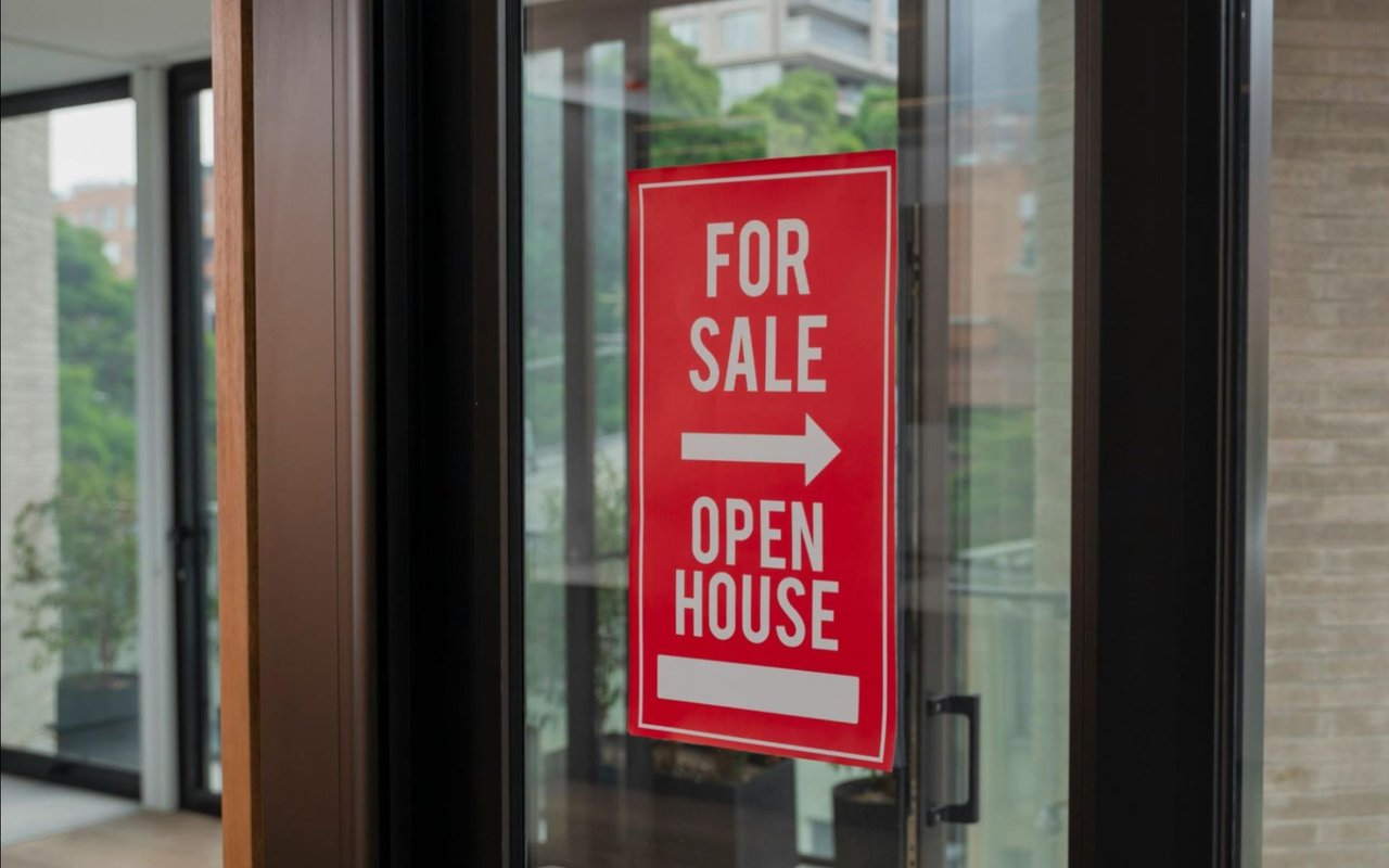 What Buyers Notice First in Lake Oswego Home Tours