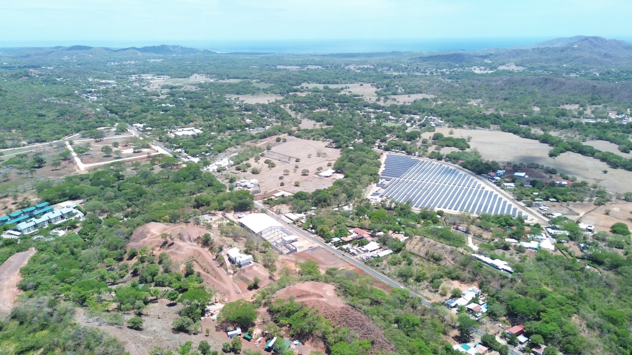 La Flora – An Exclusive Collection of 13 Estate Homesites - Huacas 