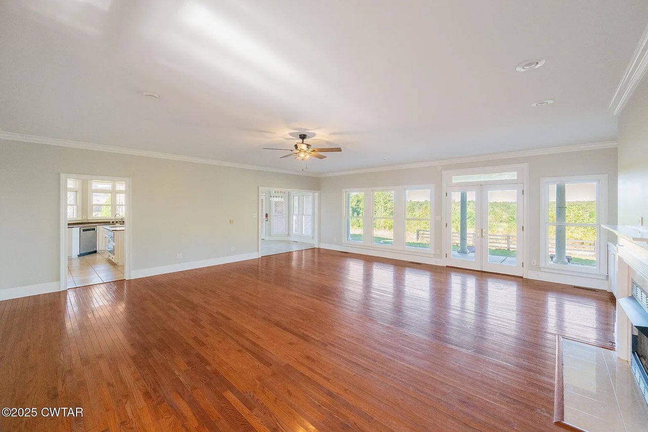 4260 Spring Creek Rd