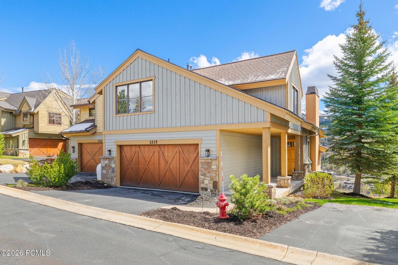 1215 Silver Oak Court 4