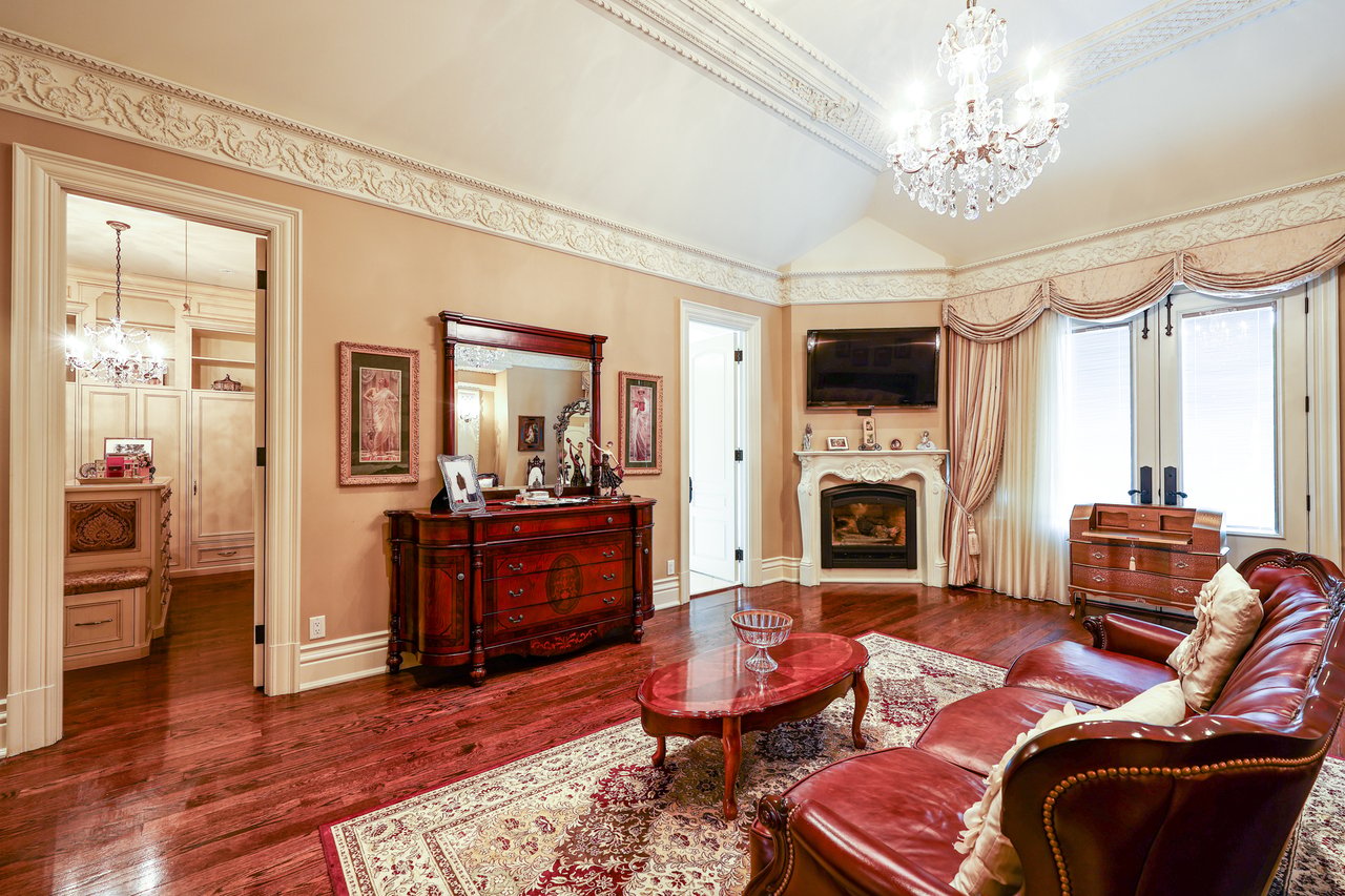 165 Parr Place
