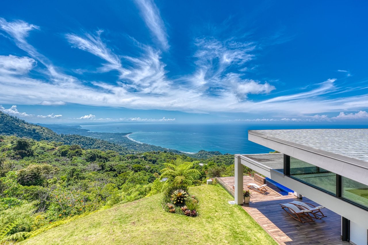 Chateau Montage: A Luxurious Oasis in Costa Rica's Natural Paradise