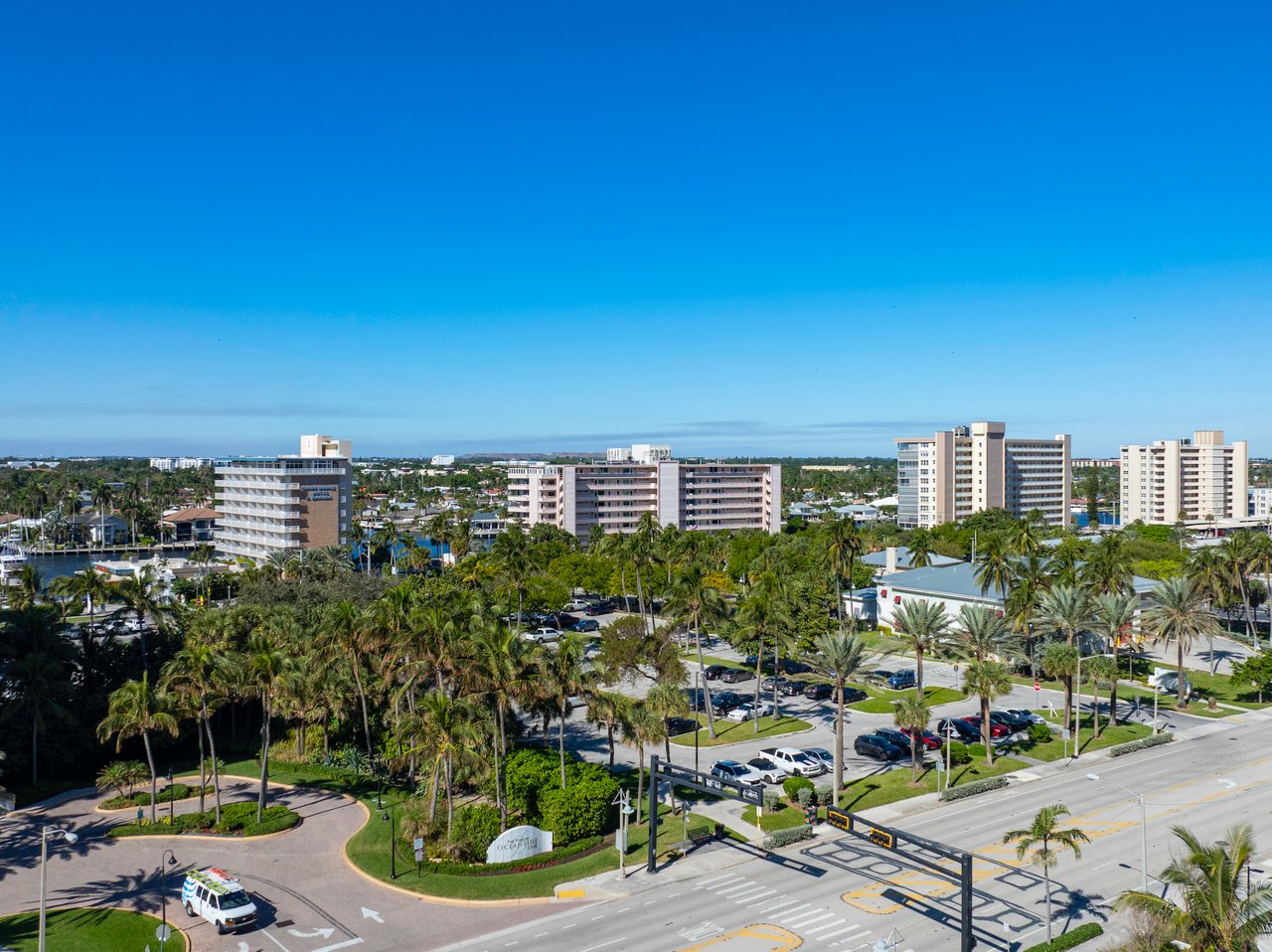W Pompano Beach Hotel & Residences
