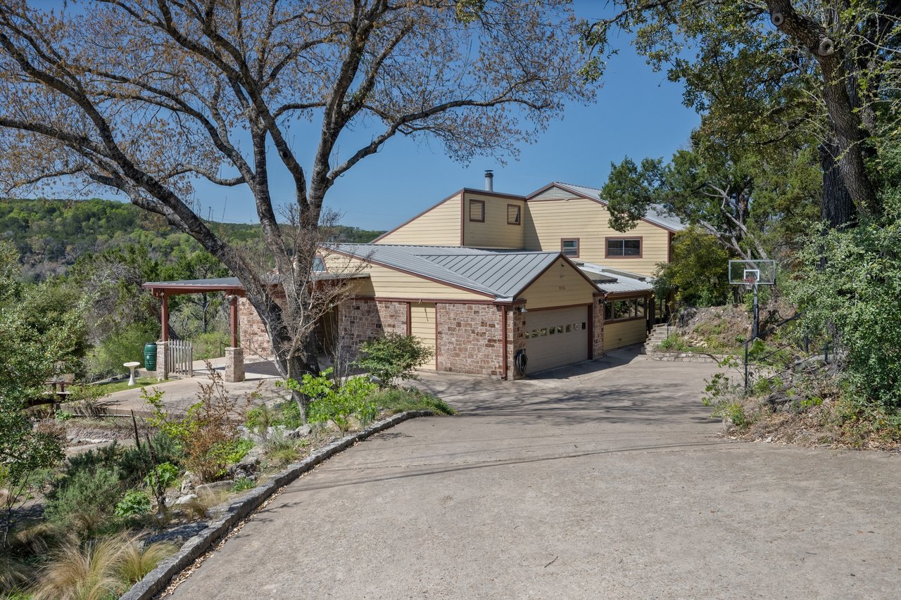 9106 Yucca Mountain Road