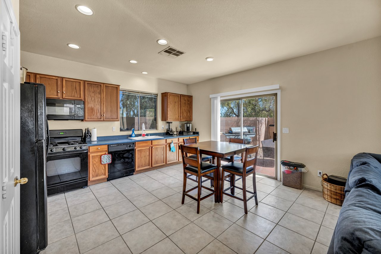 8421 Cheerful Brook Avenue