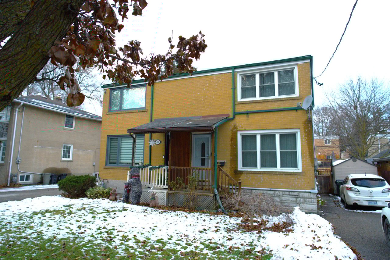 Baby Point Basement 1 Bedroom Unit 