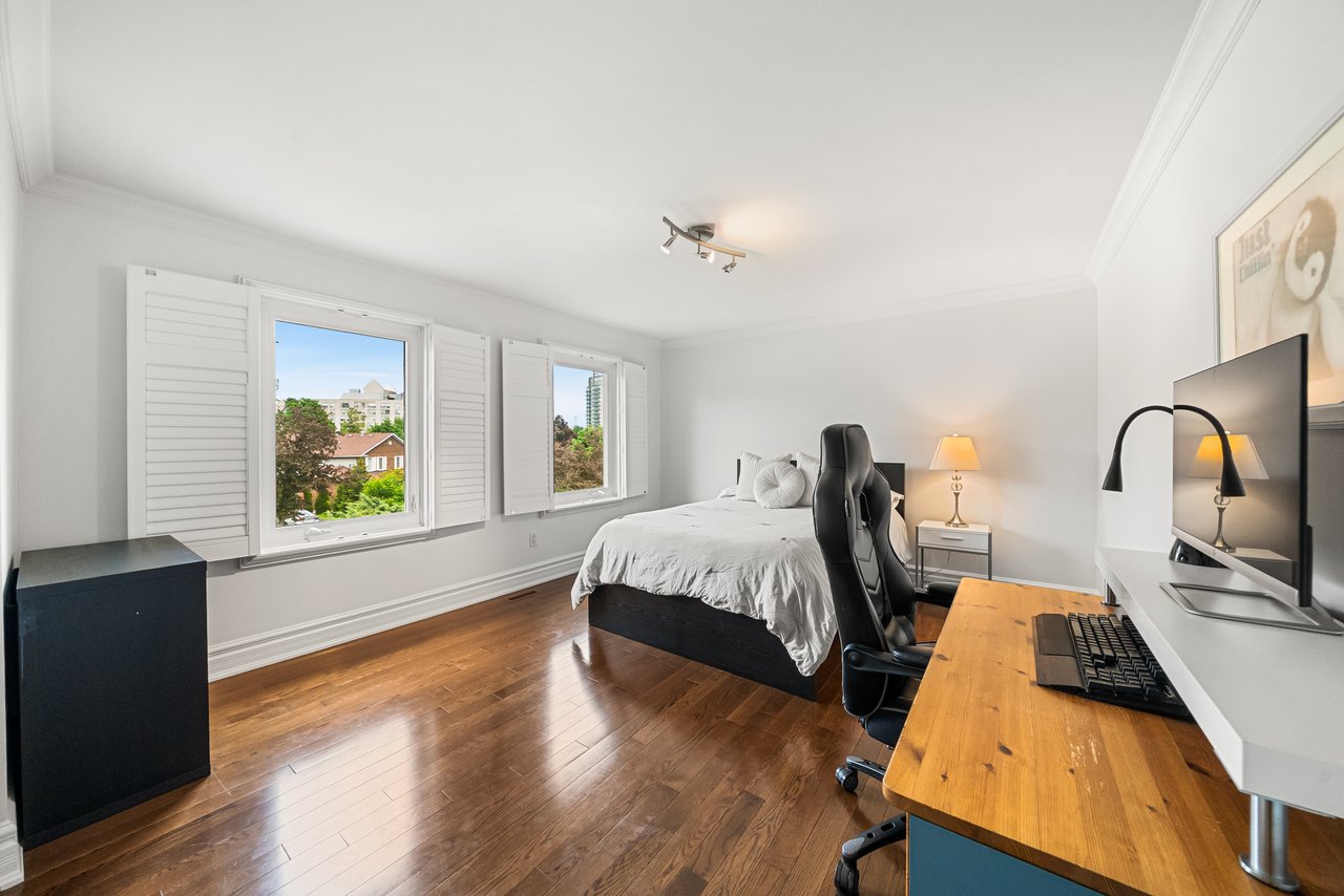 3178 Sir Johns Homestead