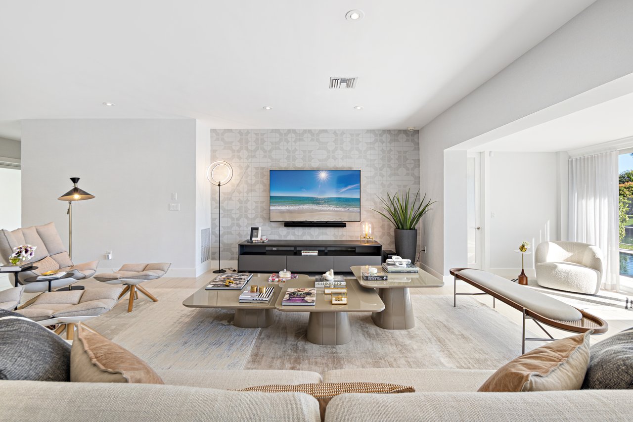 720 Lake Road