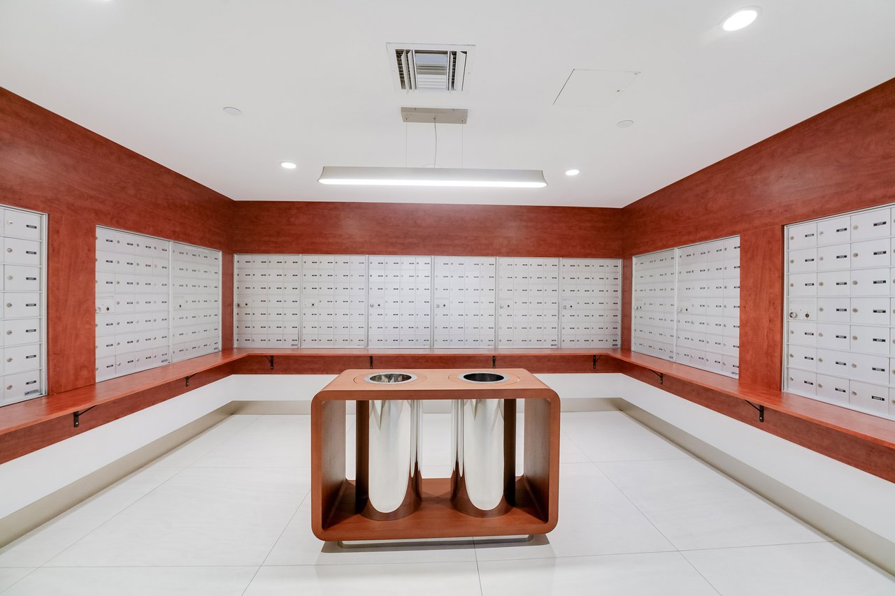 Yacht Club at Portofino Condo for Sale | Unit 1209 | South of Fifth