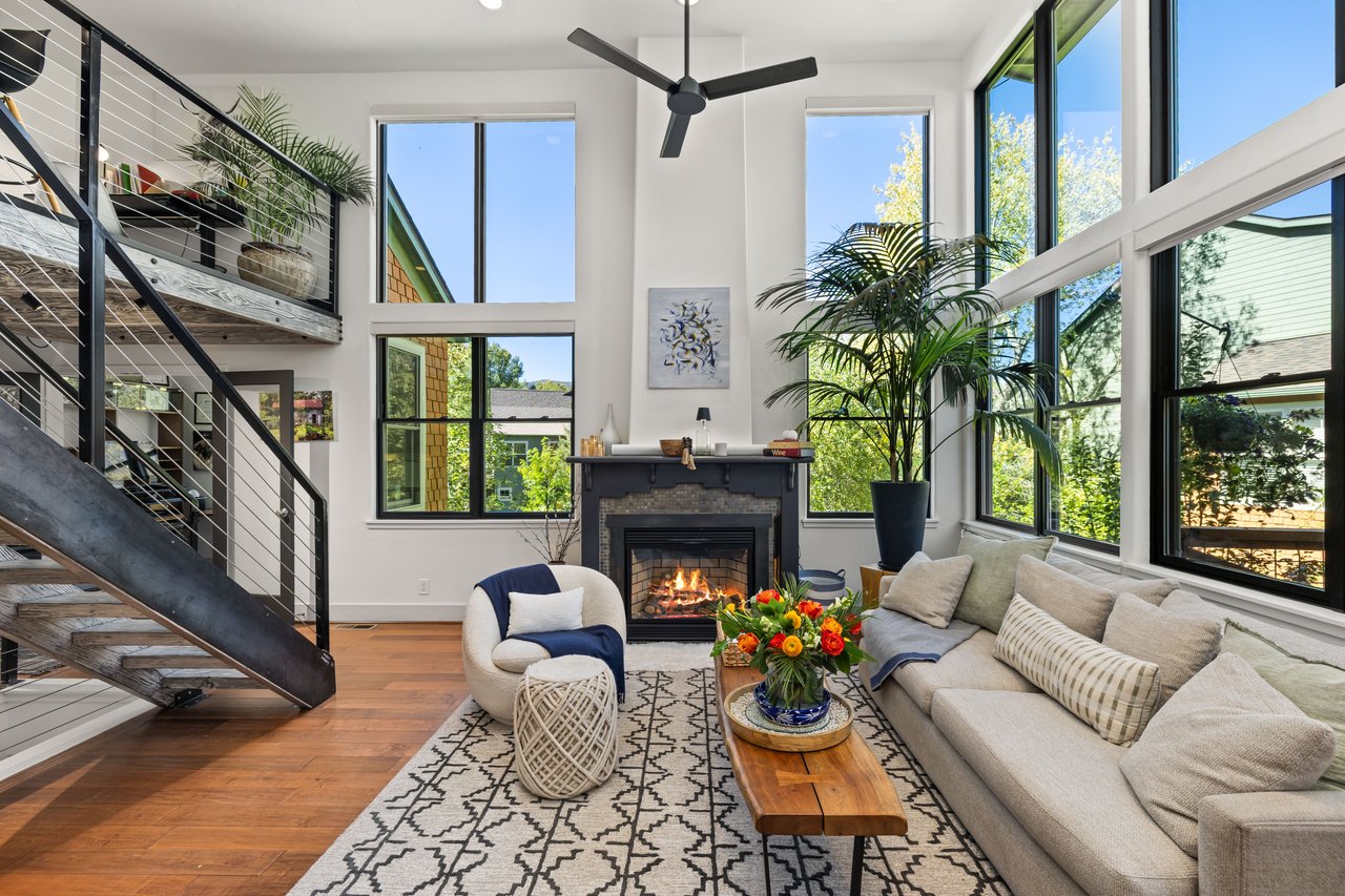 Fully Remodeled End Unit with Designer Luxury