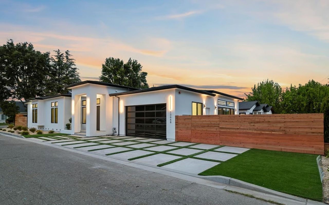 Sun Valley Court