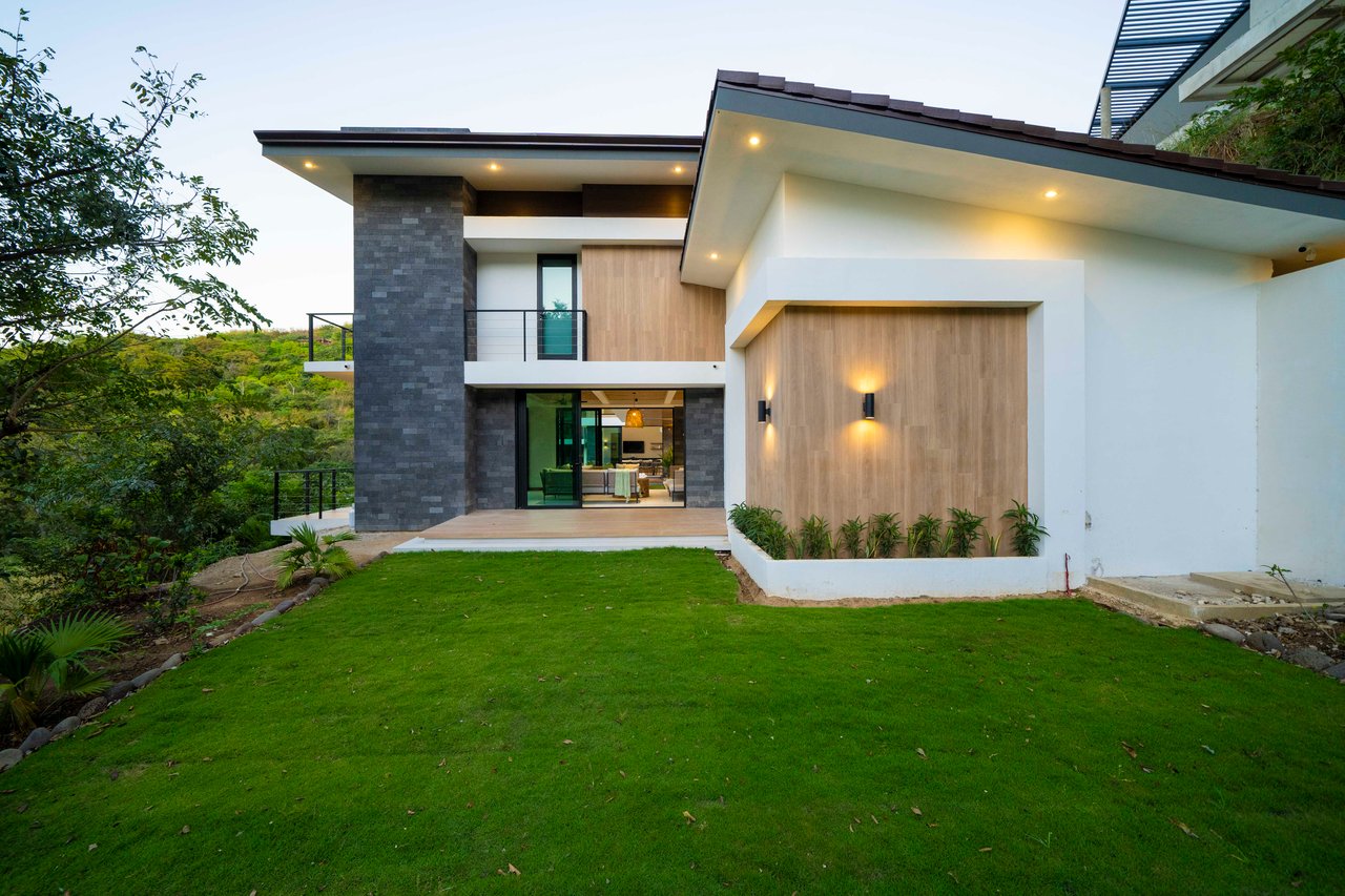 Casa Crystal | Luxury Oceanview Estate with Resort-Style Living in Mar Vista, Playa Flamingo