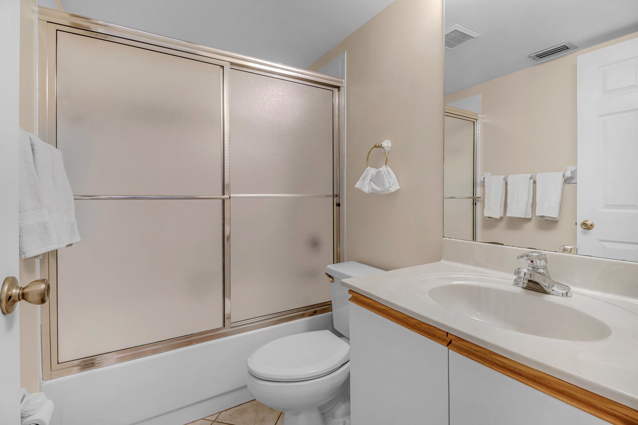 113 Wading Bird CIR # 105 Unit: W-105