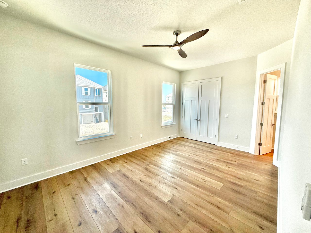 PERDIDO KEY BEACH HOUSE 208 CLIPPER DR 