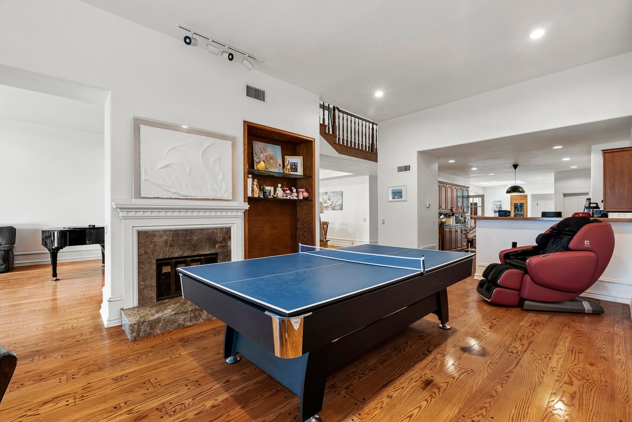 2282 Canyonback Rd, Brentwood